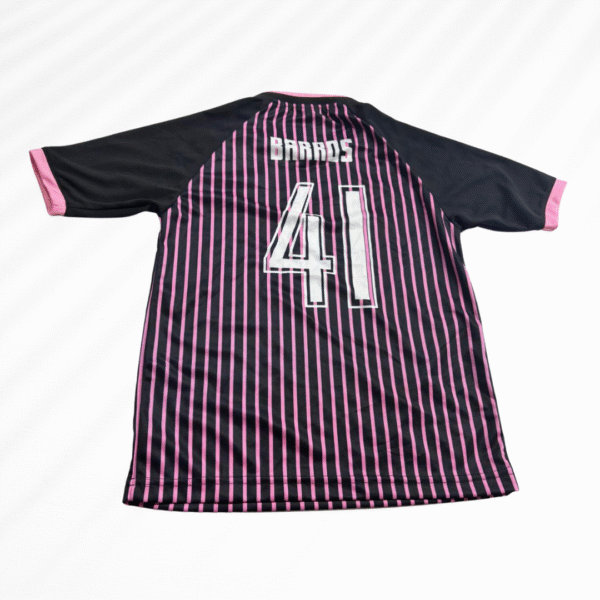 Uniforme fútbol femenino - Image 4