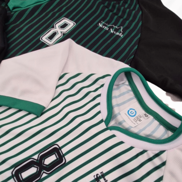 Uniforme fútbol masculino - Image 9